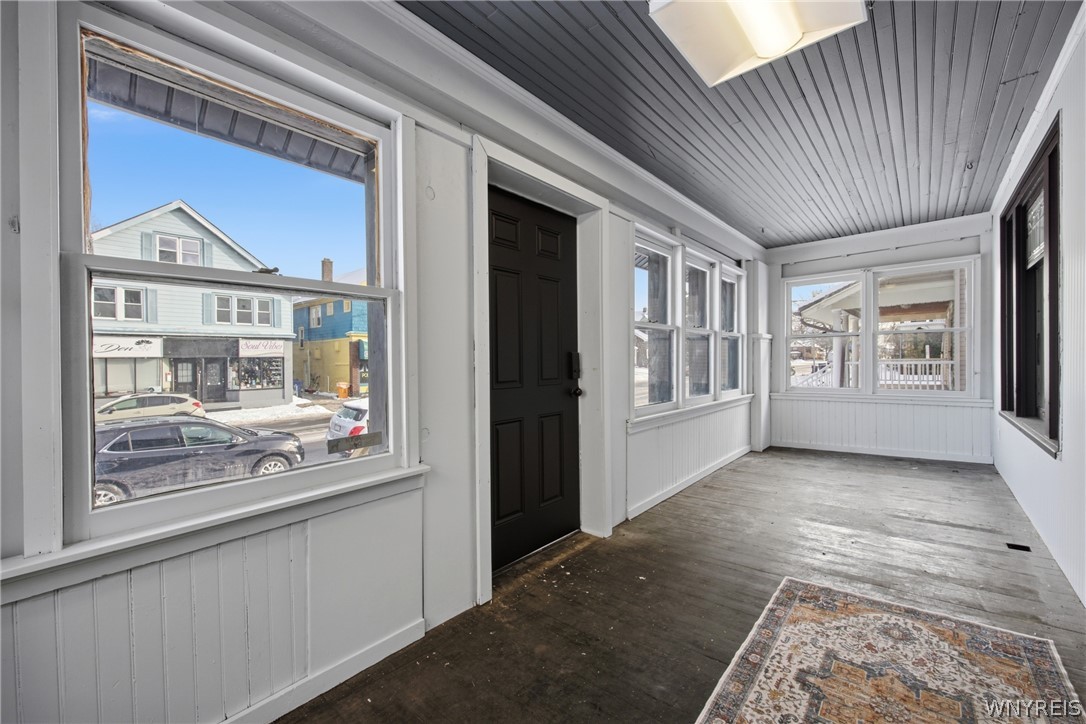 685 Abbott Road Buffalo, NY 14220 - Photo 2 of 21