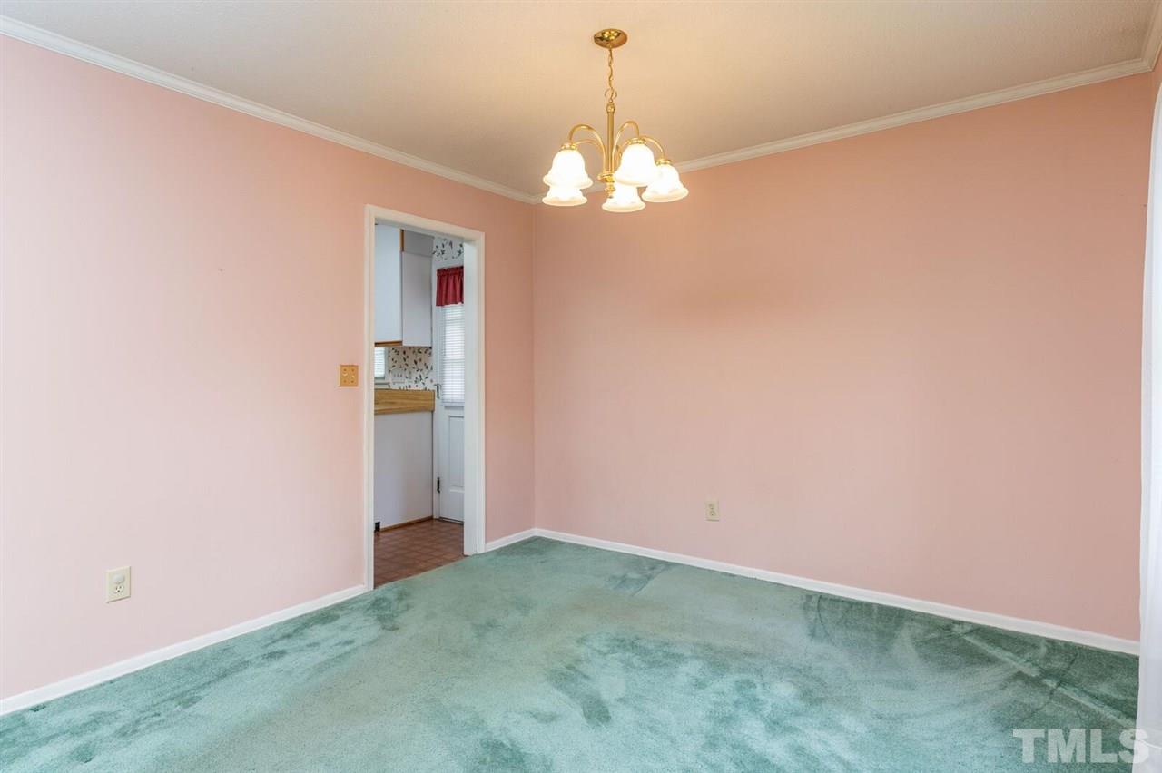 3013 Old Orchard Road Raleigh, NC 27607 - Photo 7 of 30
