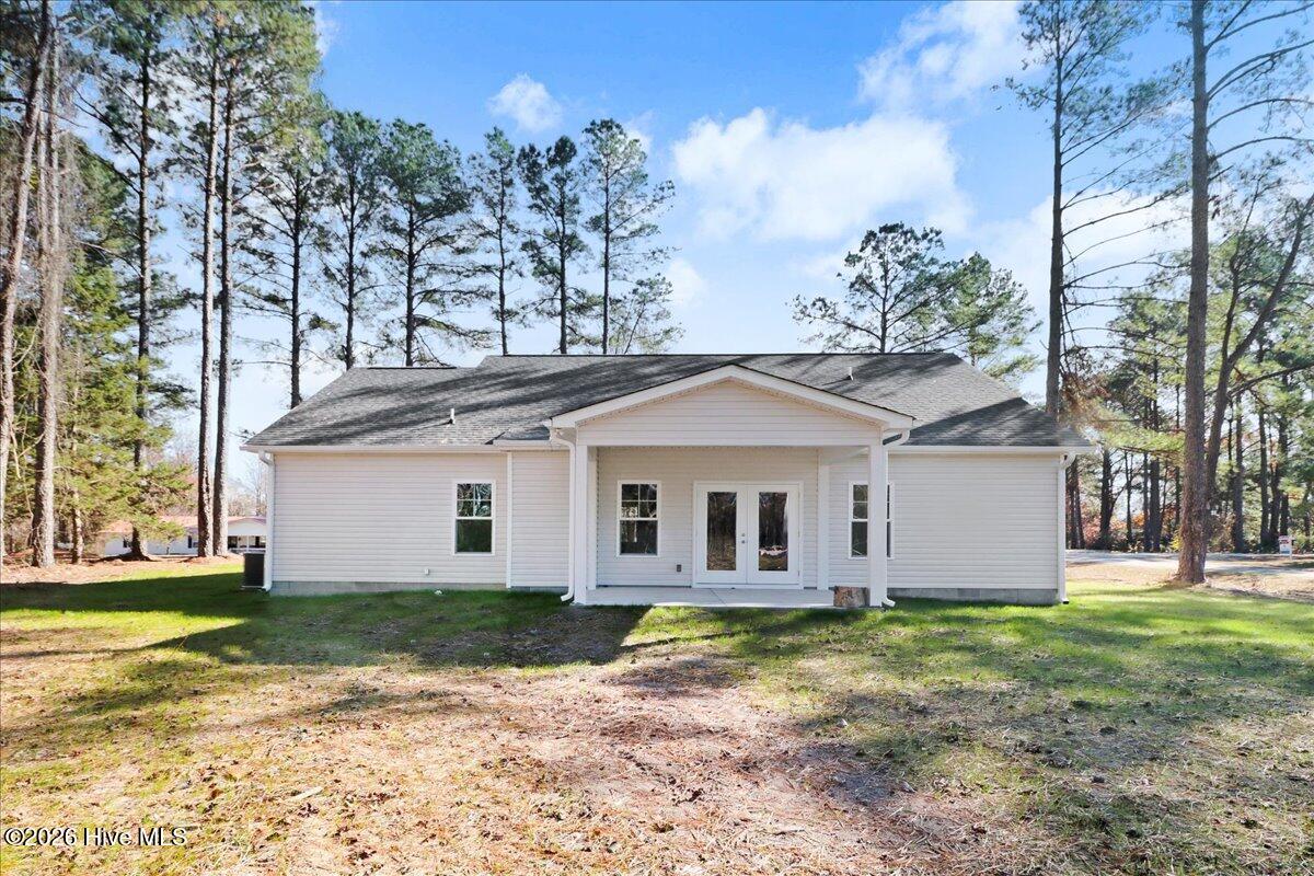 1774 Walnut Run Drive Deep Run, NC 28525 - Photo 26 of 33 04-1774 Walnut Run Dr-4