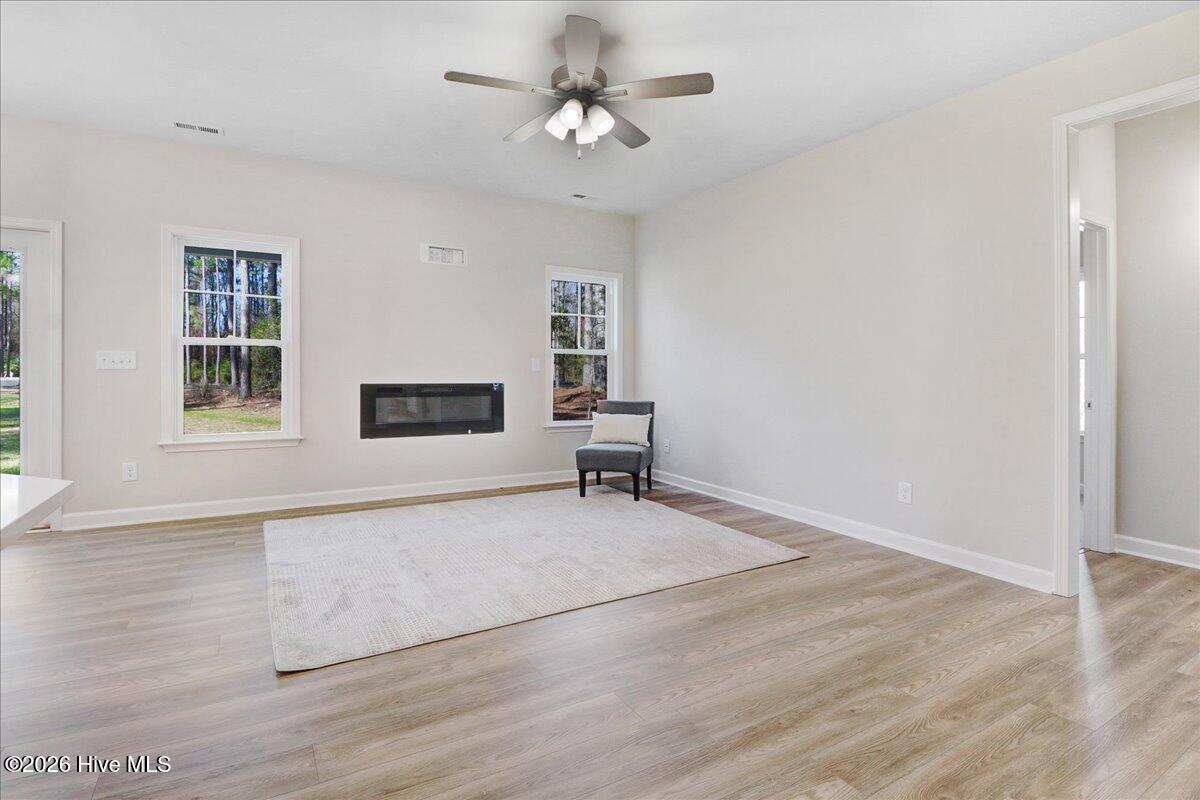 1774 Walnut Run Drive Deep Run, NC 28525 - Photo 5 of 33 13-1774 Walnut Run Dr-13