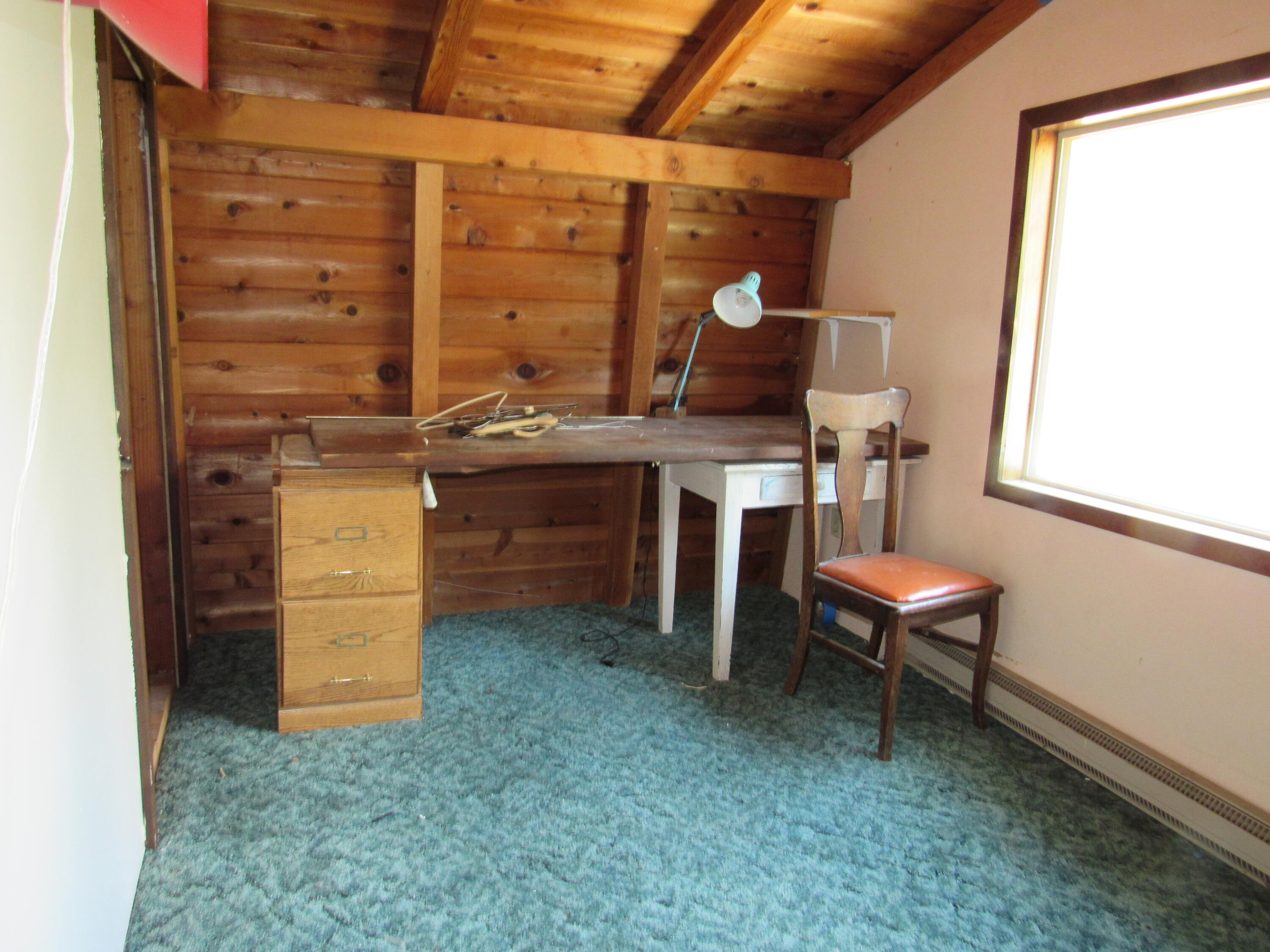 72915 Sun Mountain Road Chiloquin, OR 97624 - Photo 2 of 19 upstairs roo