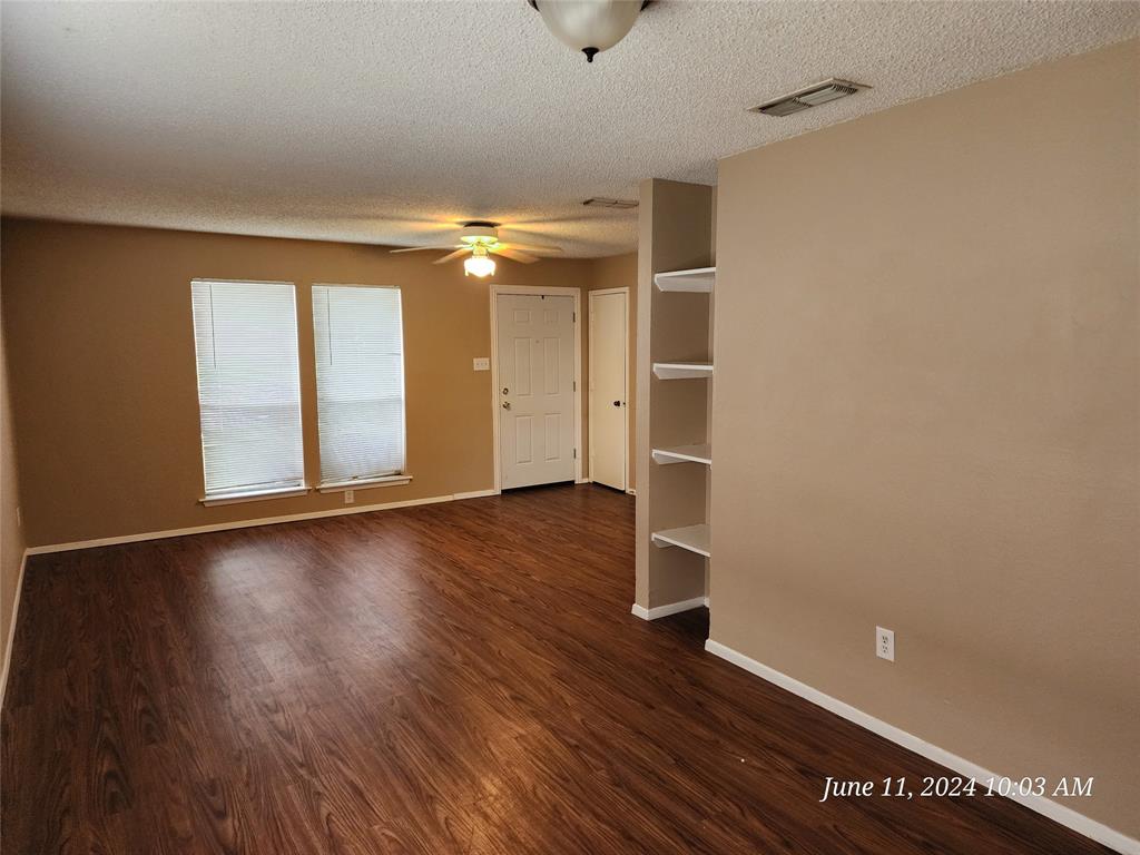 429 Southwest Thomas Street, Unit D Burleson, TX 76028 - Photo 7 of 10