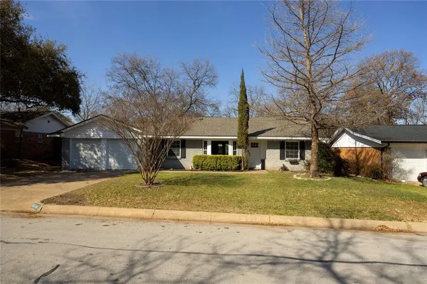 $335,000 | 3544 Wosley Drive, Fort Worth, TX 76133