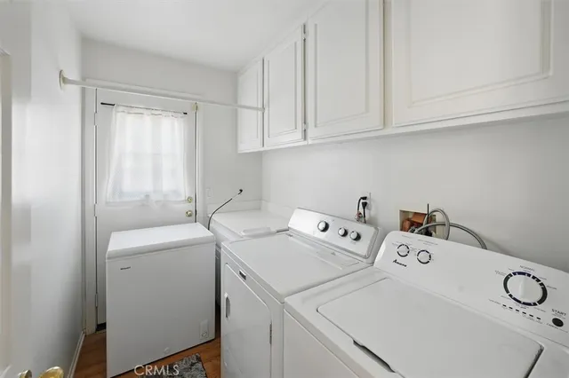 $974,750 | 28652 North Deer Springs Drive, Saugus, CA 91390