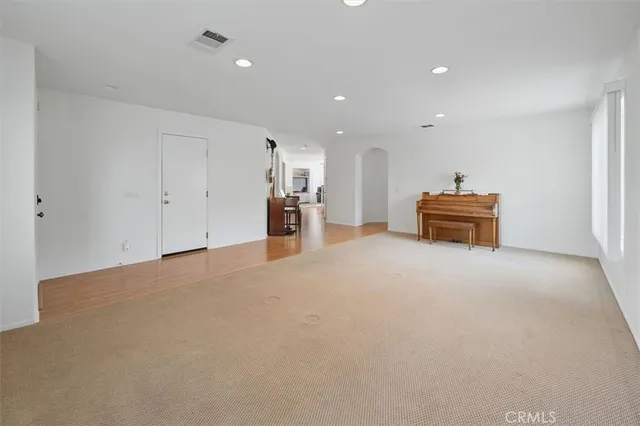 $974,750 | 28652 North Deer Springs Drive, Saugus, CA 91390