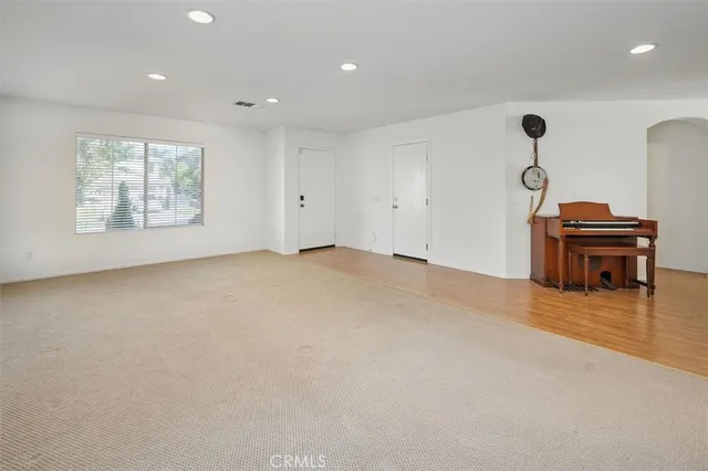 $974,750 | 28652 North Deer Springs Drive, Saugus, CA 91390