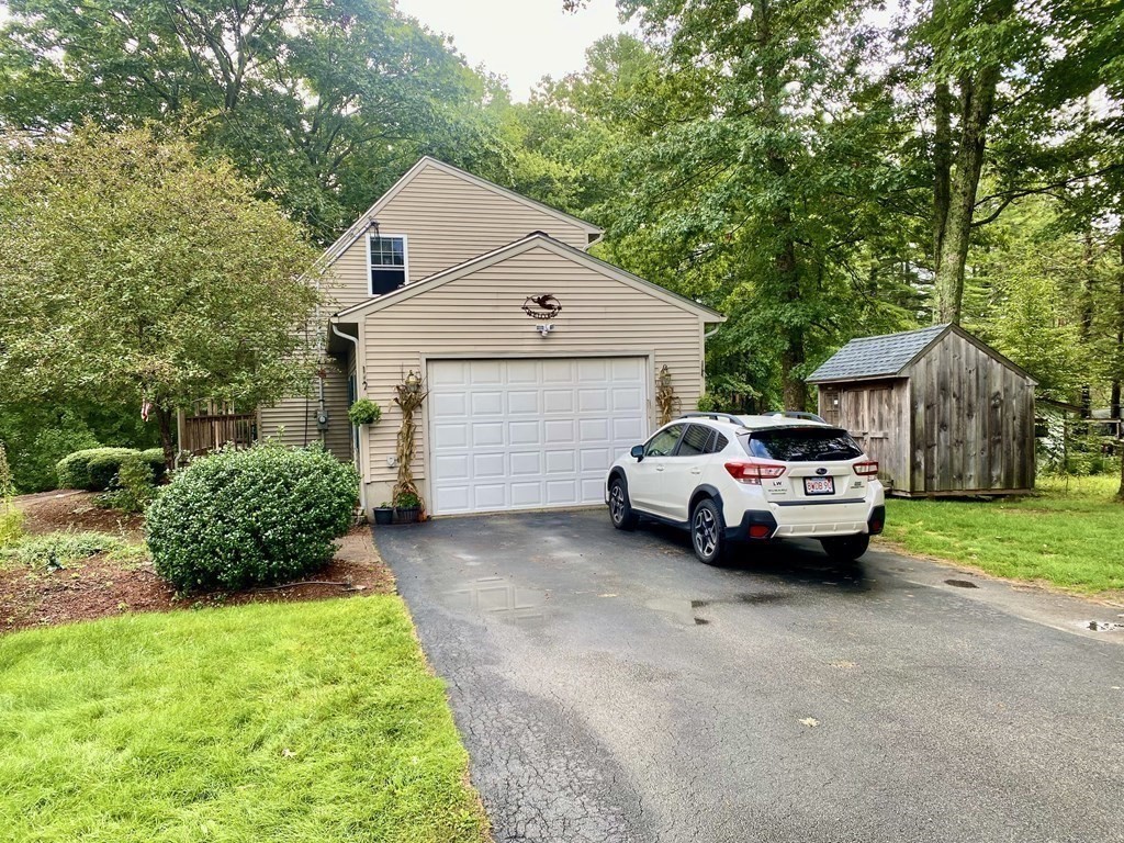 59 Hayden Pond Road Dudley, MA 01571 - Photo 6 of 42