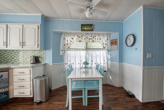 $195,000 | 305 Turnpike Street, Unit 237, Easton, MA 02375