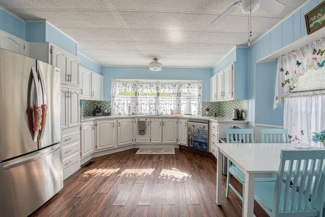 $195,000 | 305 Turnpike Street, Unit 237, Easton, MA 02375