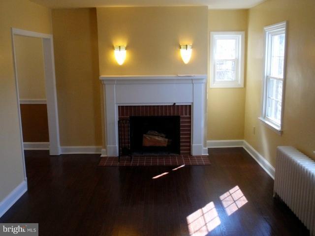 721 South Glebe Road Arlington, VA 22204 - Photo 6 of 23 Living Room