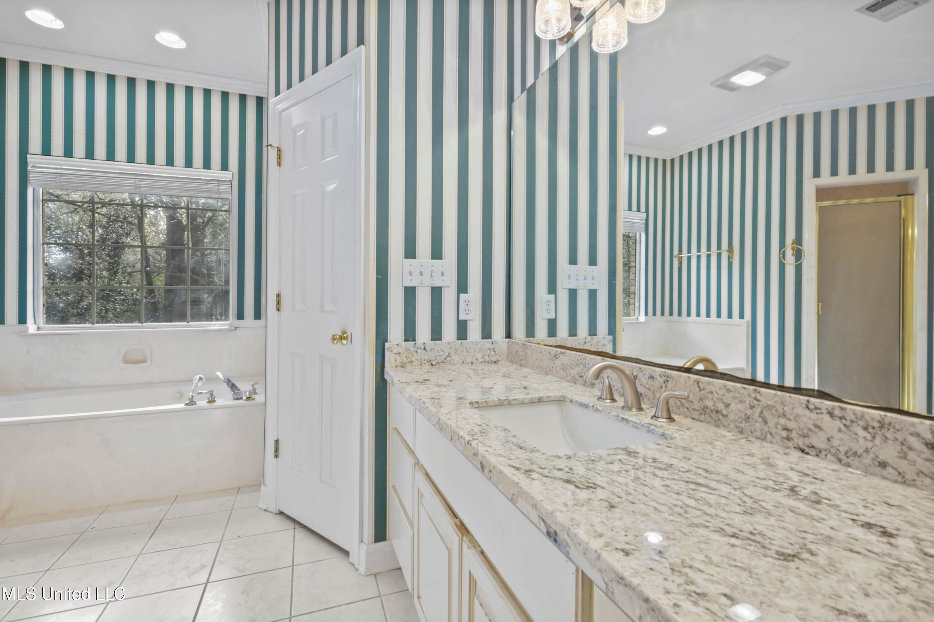 29109 West Dubuisson Road Pass Christian, MS 39571 - Photo 16 of 21 _W7A2572