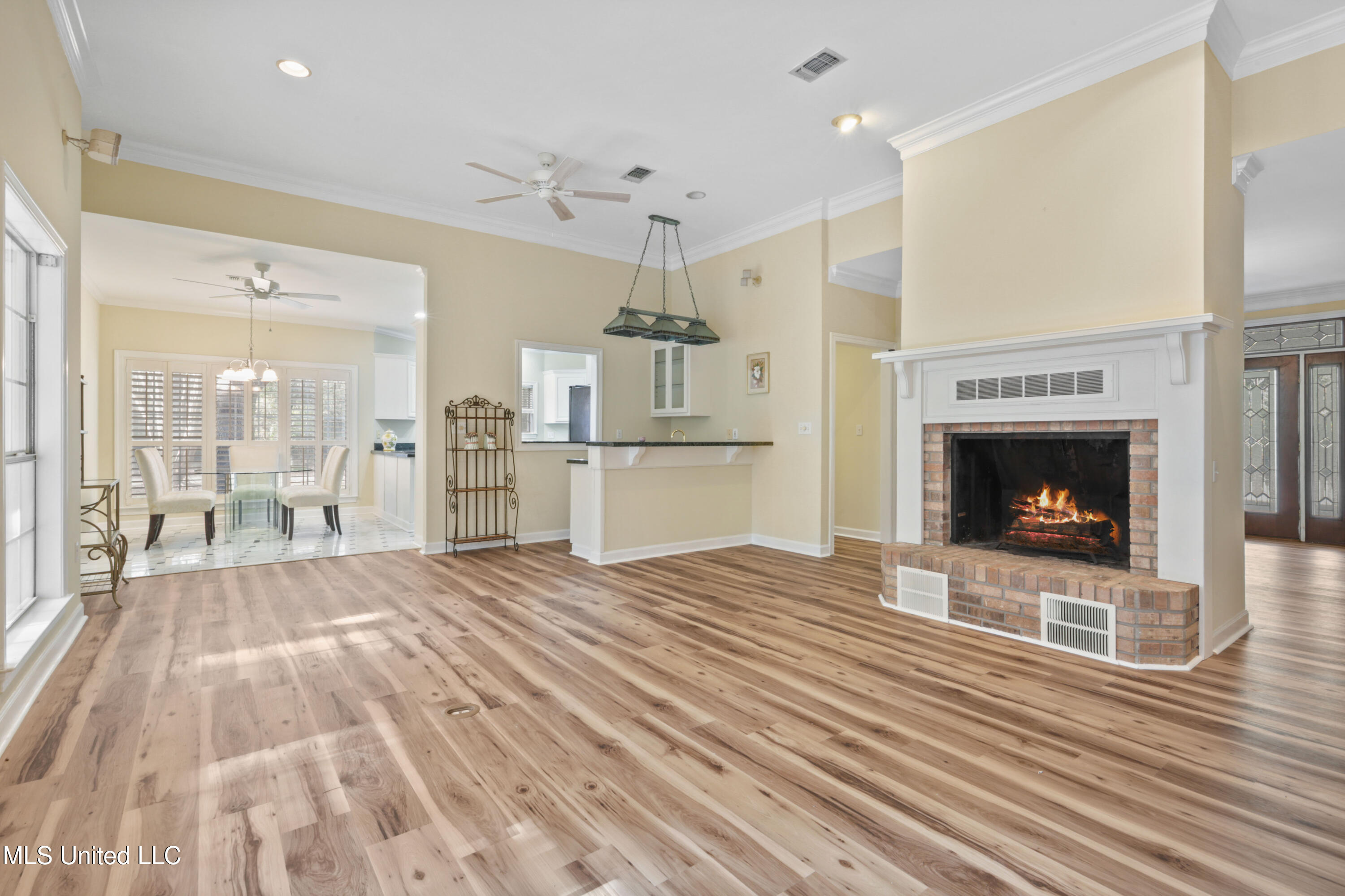 29109 West Dubuisson Road Pass Christian, MS 39571 - Photo 7 of 21 _W7A2545