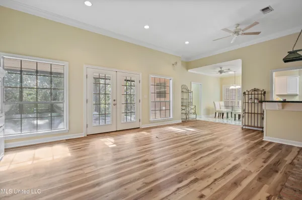 $2,700 | 29109 West Dubuisson Road, Pass Christian, MS 39571