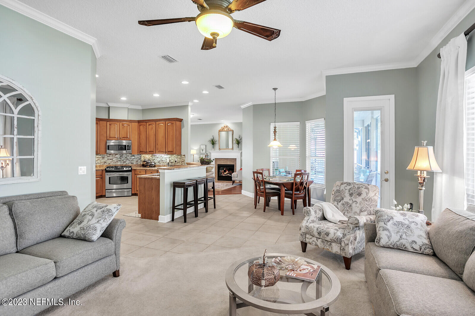 1120 Hawk Watch Circle St. Augustine, FL 32092 - Photo 16 of 33 Overview Family Room, Breakfast nook, Ki
