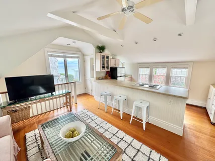 $4,500 | 32 Yarmouth Road, Unit COTTAGE, Norwalk, CT 06853