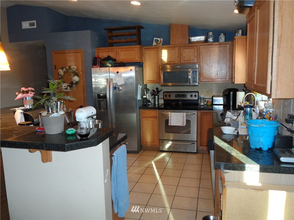 10225 173rd Avenue Southwest Rochester, WA 98579 - Photo 14 of 24