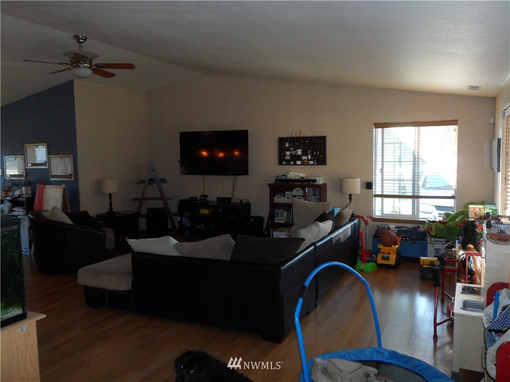 10225 173rd Avenue Southwest Rochester, WA 98579 - Photo 18 of 24