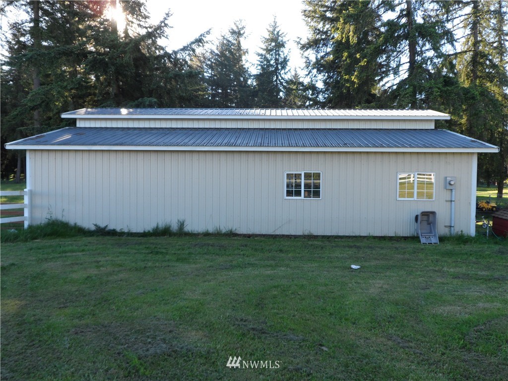 10225 173rd Avenue Southwest Rochester, WA 98579 - Photo 7 of 24