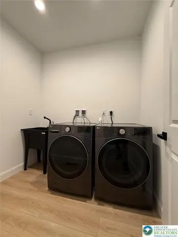 a bathroom with a toilet