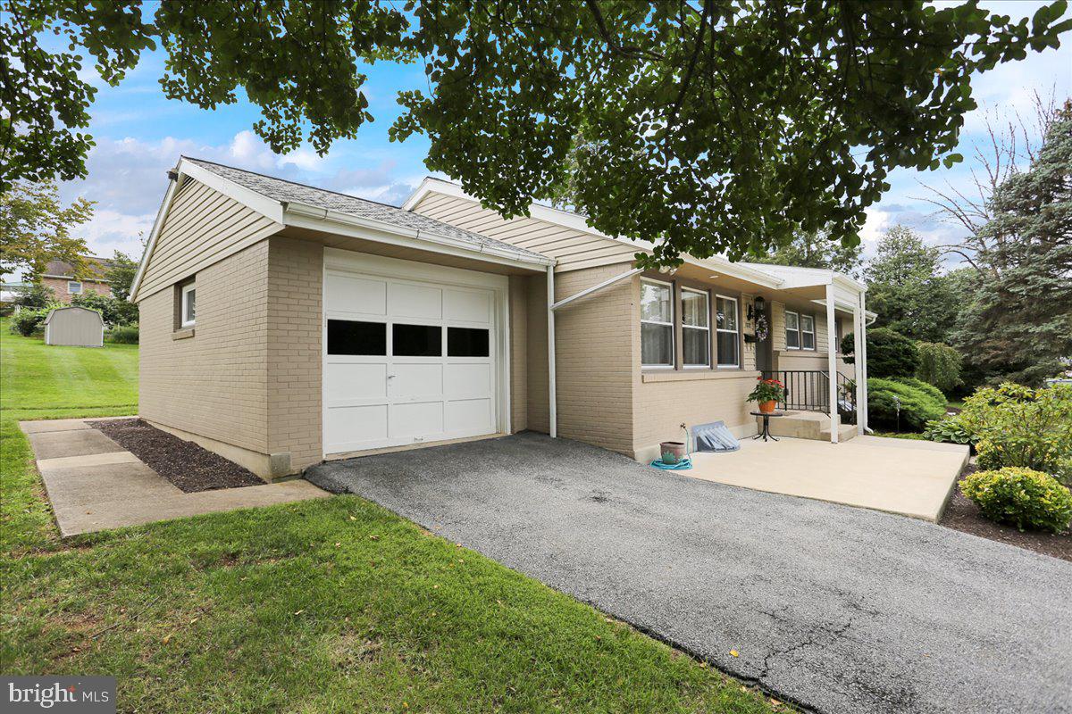 3020 Curtis Road Reading, PA 19608 - Photo 17 of 20