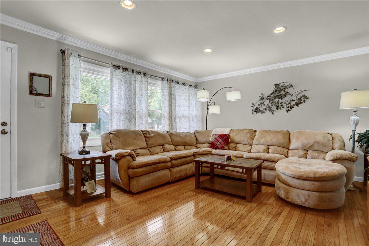 3020 Curtis Road Reading, PA 19608 - Photo 3 of 20