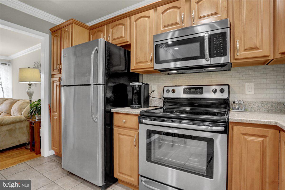 3020 Curtis Road Reading, PA 19608 - Photo 4 of 20
