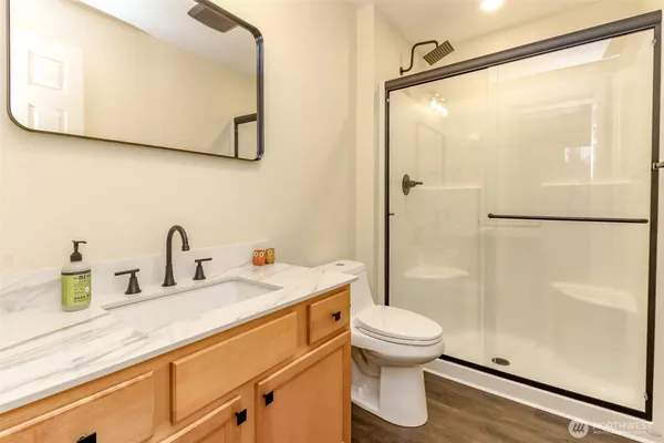 $320,000 | 18615 101st Ave Court East, Unit J 262, Puyallup, WA 98375