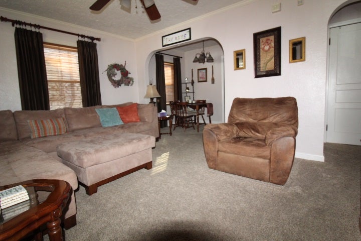 415 Avondale Road Huntington, WV 25705 - Photo 11 of 27 Gallery Image 11