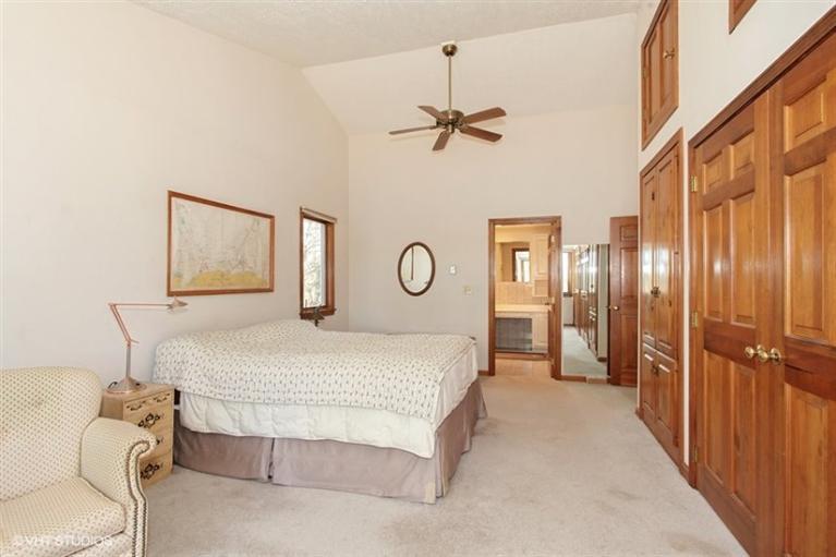 1020 Samoset Road Eastham, MA 02642 - Photo 7 of 16 a bedroom with a bed and window