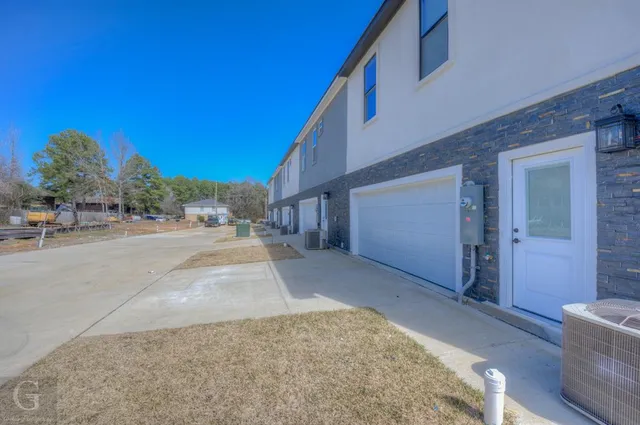 a house view with a outdoor space