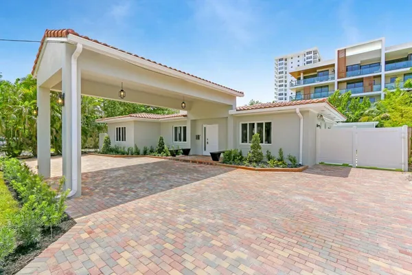 $2,250,000 | 3025 Center Avenue, Fort Lauderdale, FL 33308