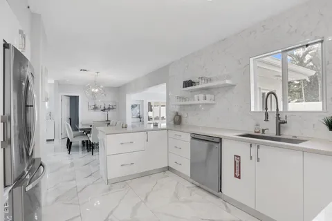 $2,250,000 | 3025 Center Avenue, Fort Lauderdale, FL 33308