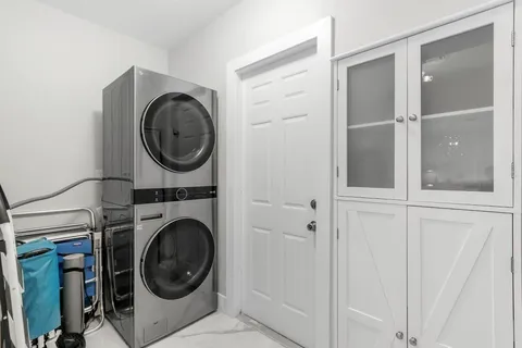 $2,250,000 | 3025 Center Avenue, Fort Lauderdale, FL 33308