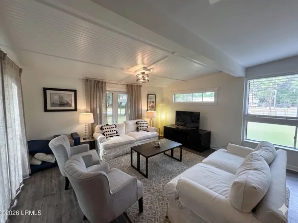 $2,400 | 1003 Broad River Drive, Beaufort, SC 29906