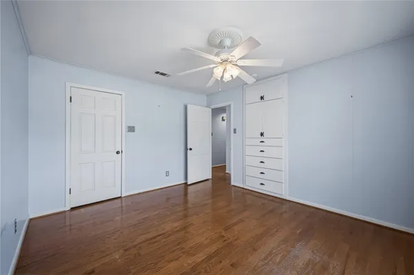 $395,000 | 2104 Carter Creek Parkway, Bryan, TX 77802