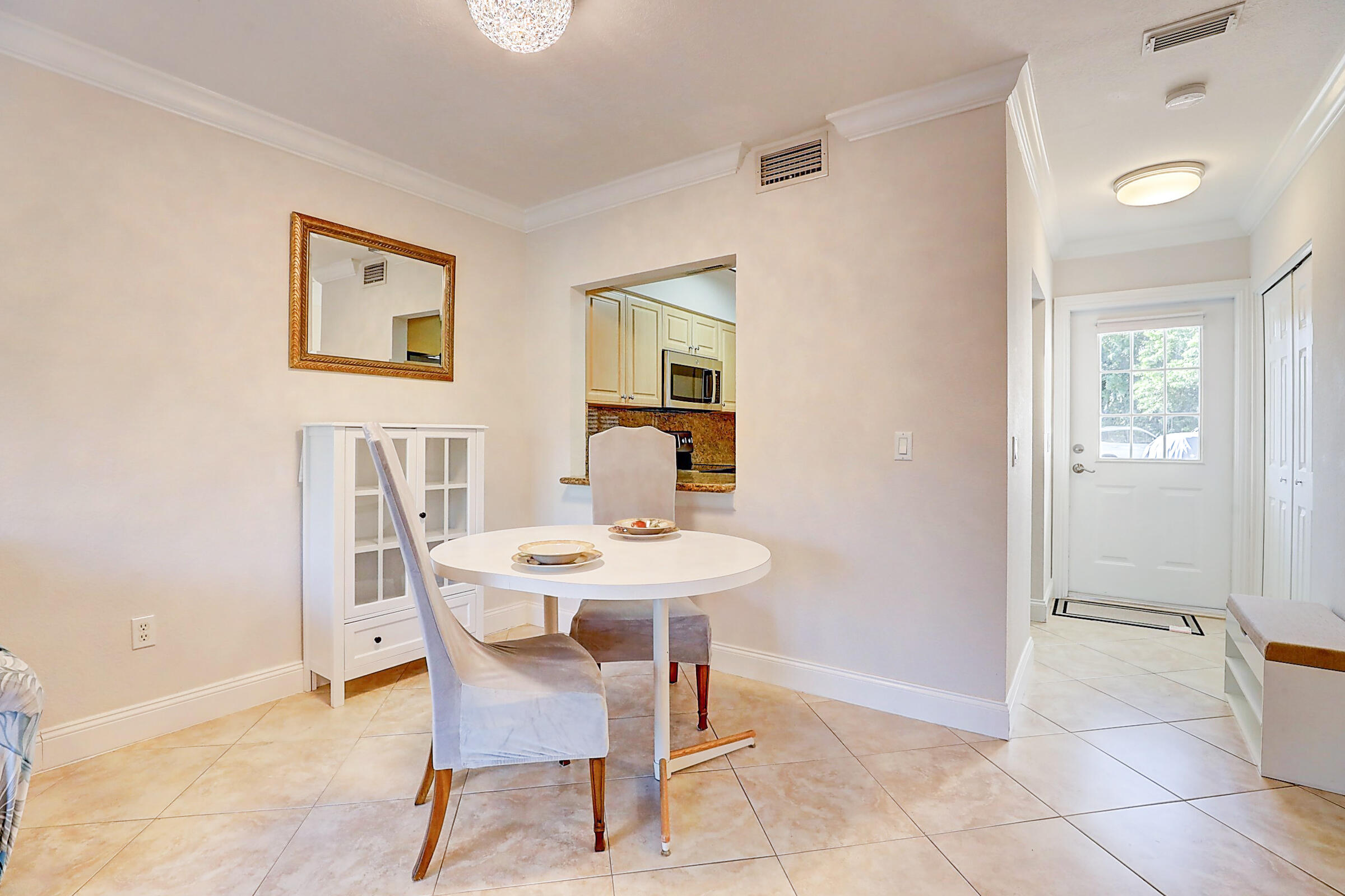 3129 Southeast Indian Street, Unit 3 Stuart, FL 34997 - Photo 14 of 32 Dinette