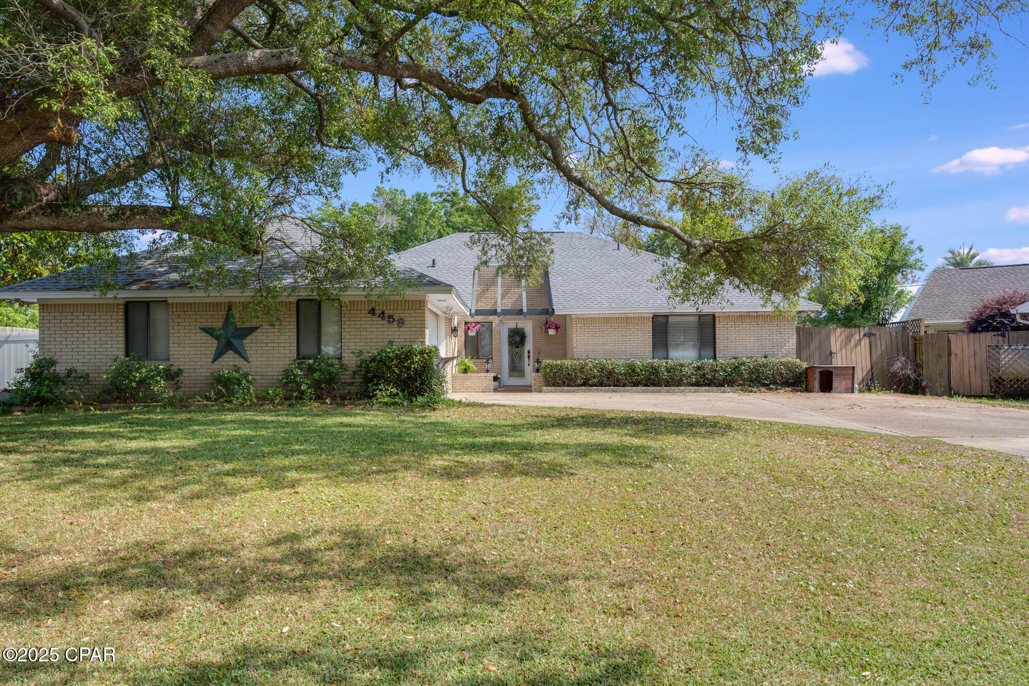 4459 Ashland Road Panama City, FL 32405 - Photo 2 of 31