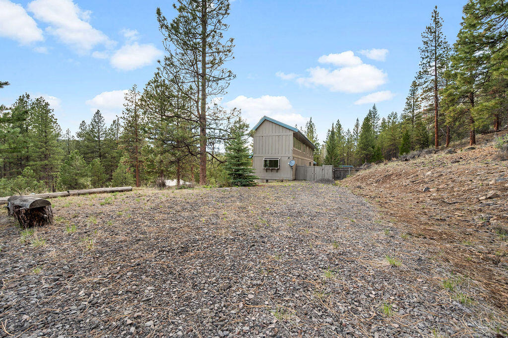 10639 Old Fort Road Klamath Falls, OR 97601 - Photo 39 of 54 DSC_2207