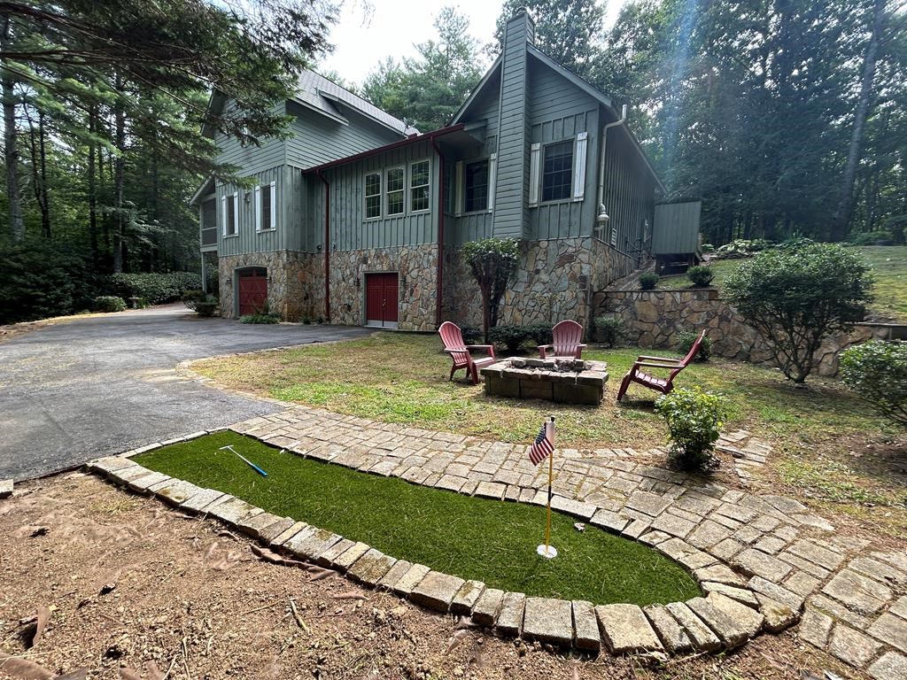 233 Twin Lakes Road Blue Ridge, GA 30513 - Photo 8 of 73 Gallery Image 8