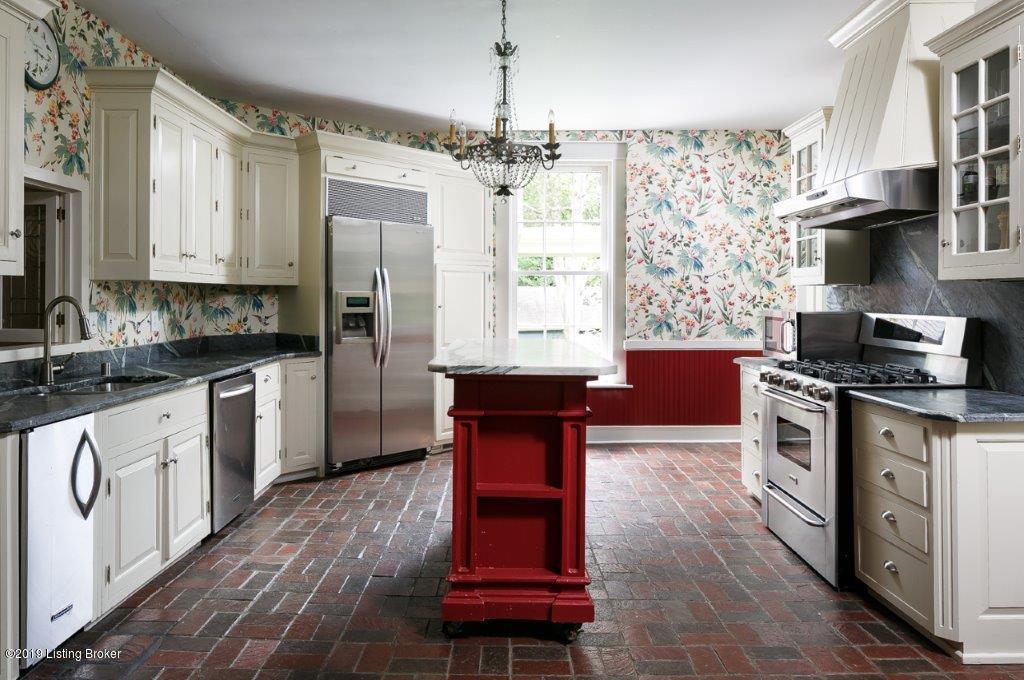 1401 Elm Road Anchorage, KY 40223 - Photo 10 of 48 RealTourCast - Heiskell - Elm (9 of 48)