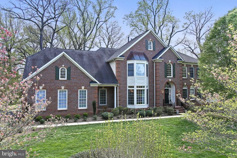 12705 Travilah Road Potomac, MD 20854 - Photo 28 of 29 Exterior (Front)