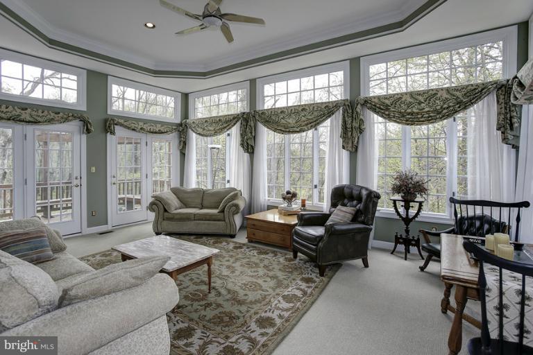 12705 Travilah Road Potomac, MD 20854 - Photo 8 of 29 Interior (General)