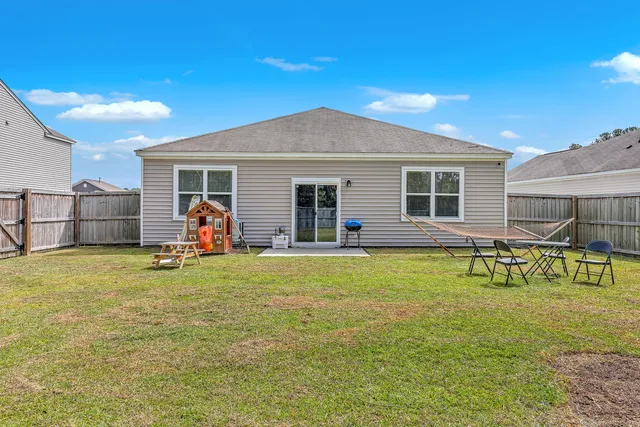 $310,000 | 556 Wayton Circle, Moncks Corner, SC 29461