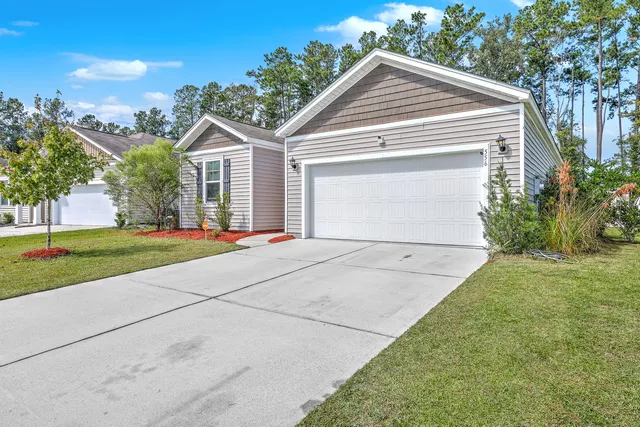 $310,000 | 556 Wayton Circle, Moncks Corner, SC 29461