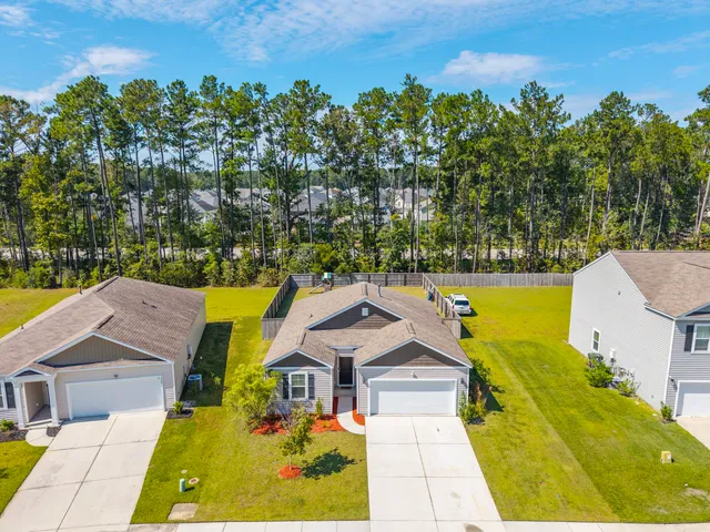 $310,000 | 556 Wayton Circle, Moncks Corner, SC 29461