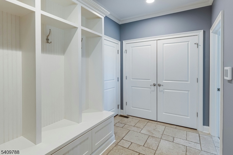 19 Carol Road Westfield, NJ 07090 - Photo 23 of 50