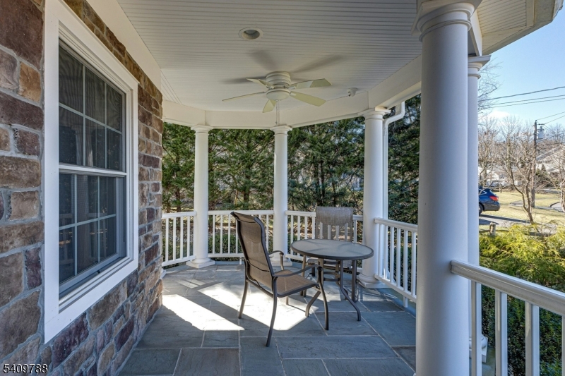 19 Carol Road Westfield, NJ 07090 - Photo 4 of 50