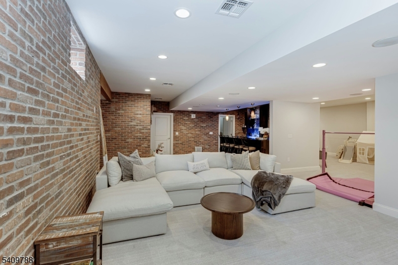 19 Carol Road Westfield, NJ 07090 - Photo 47 of 50