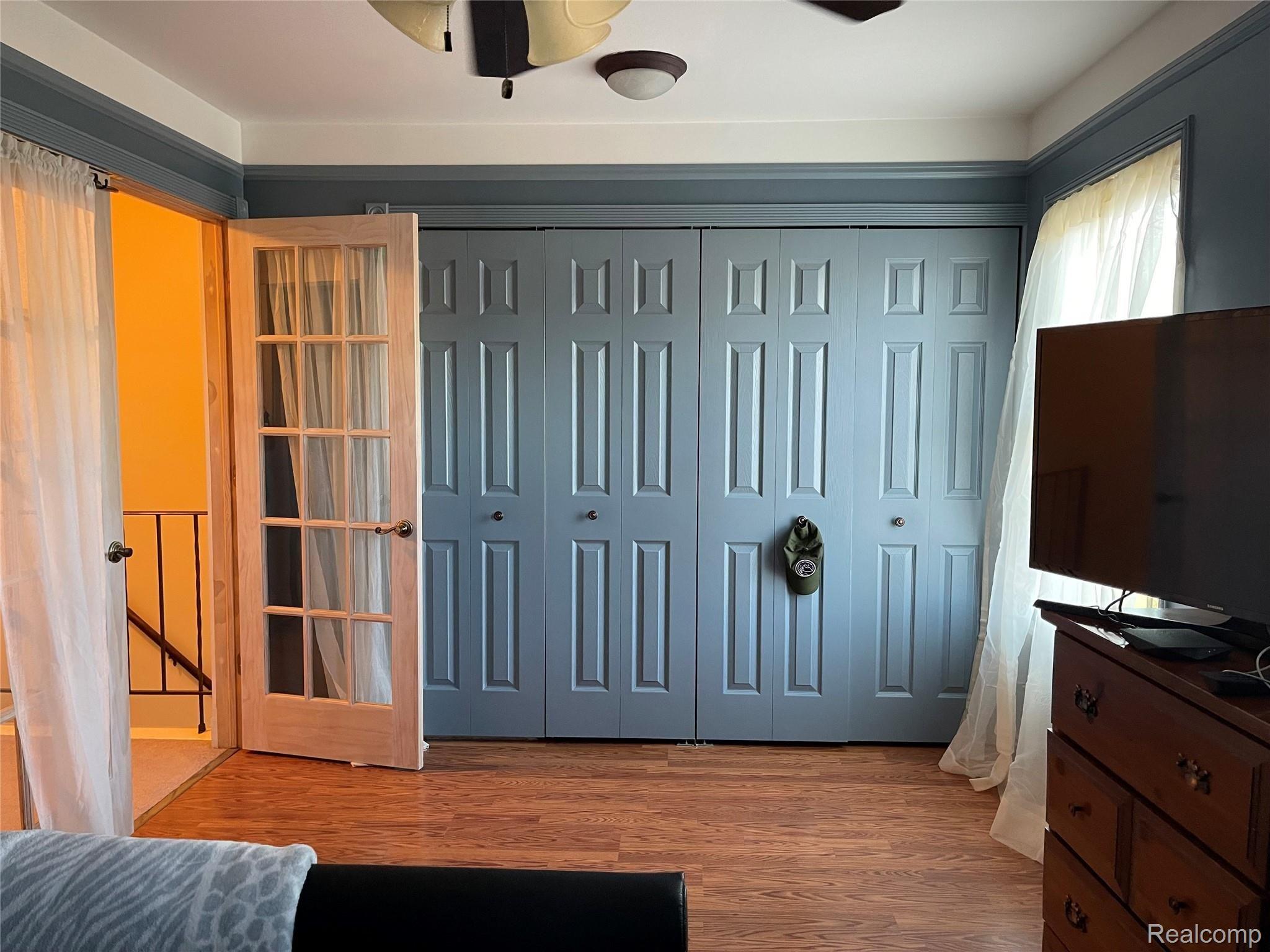 17245 Rudgate Street Southgate, MI 48195 - Photo 10 of 17 MASTER BEDROOM WITH FRENCH DOORS