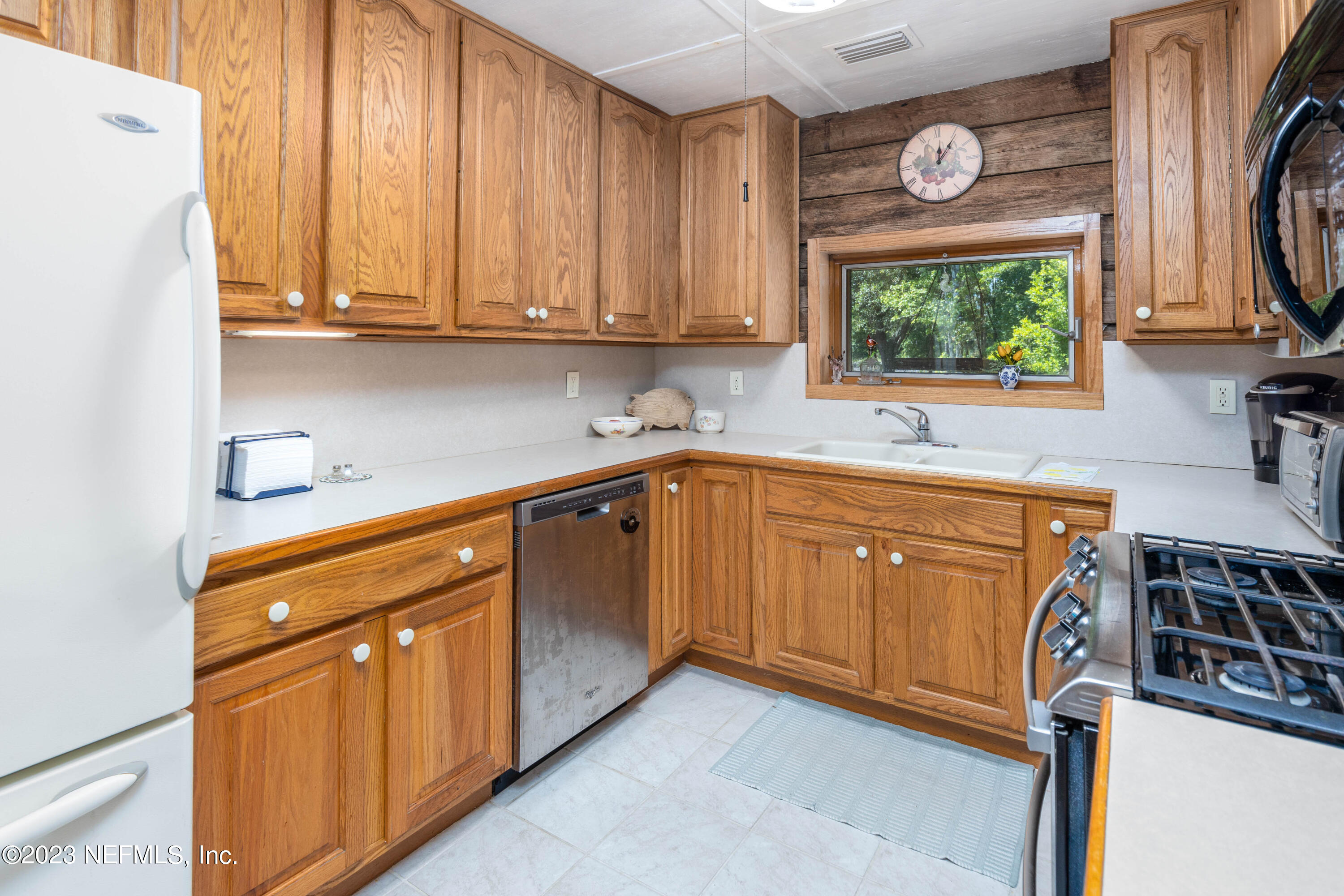 3075 Joe Ashton Road St. Augustine, FL 32092 - Photo 14 of 50 Gas Range